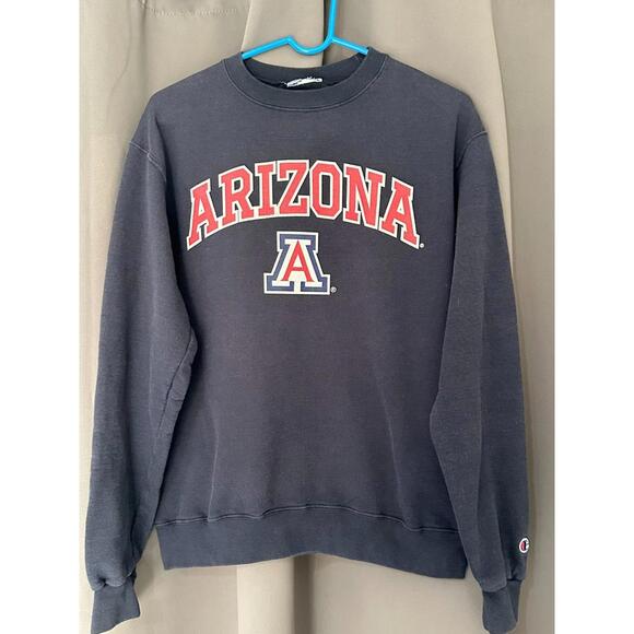 University of Arizona Sweatshirt – Champion – Size M/L - Picture 1 of 5